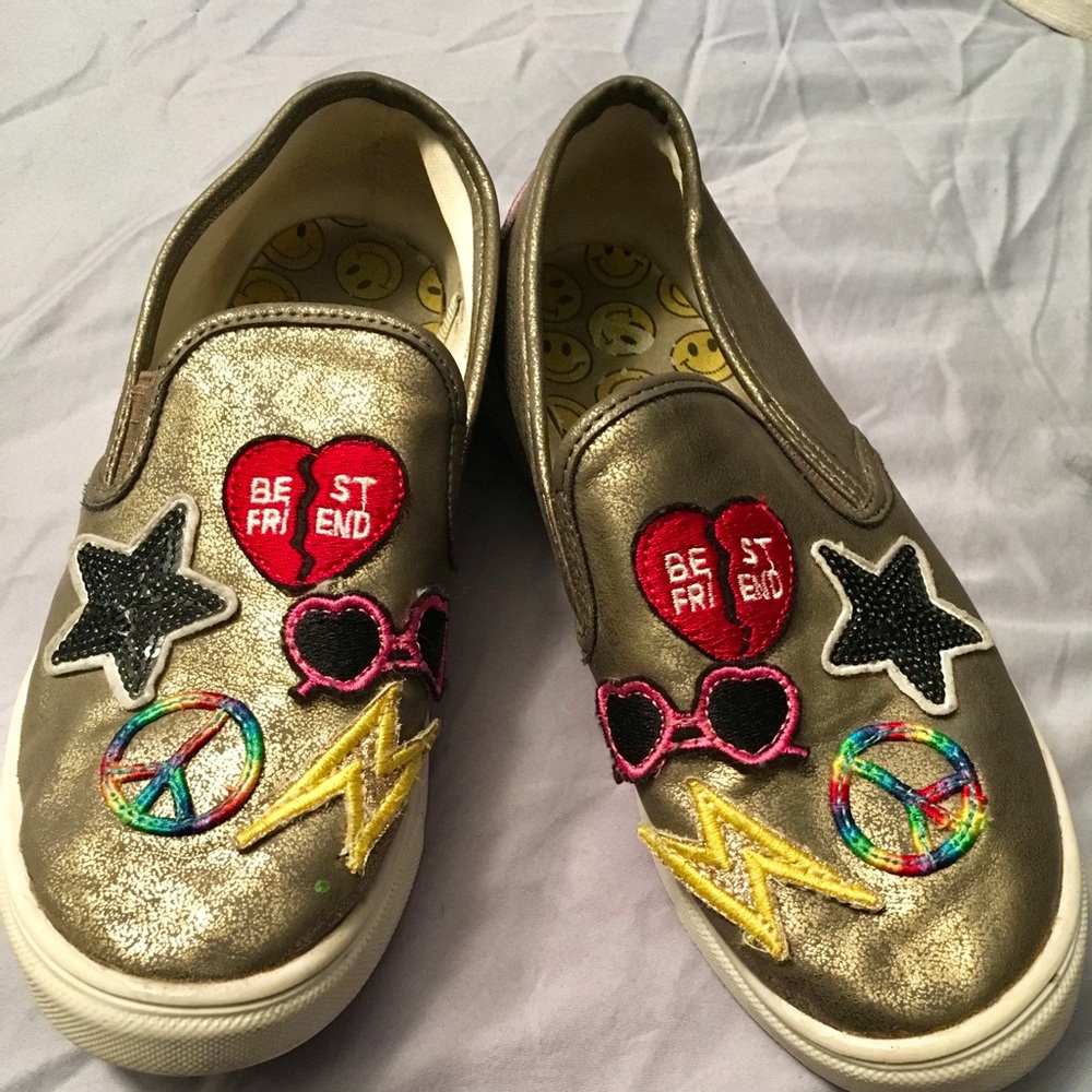 Super Cool girl’s slip-on sneakers from Justice